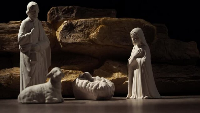 Sculptures The birth of Jesus Christ. Close -up sculptures.