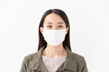 マスクをした女性
