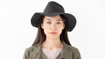 帽子をかぶった女性