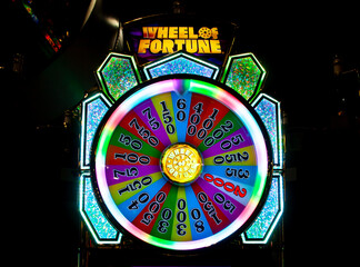 Slot machine showing Wheel of Fortune game