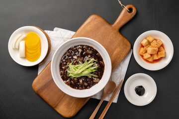 Sweet and sour pork, jajangmyeon, kansho shrimp, seafood, Chinese food, Sweet and sour pork, black bean noodles, thinly sliced shrimp, seafood jjamppong, jjamppong, bean paste skin, Chinese food