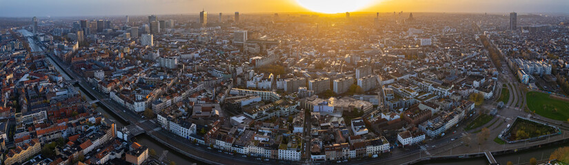 Aerial around the capital city Brussels in Belgium on an early morning in late fall. - obrazy, fototapety, plakaty
