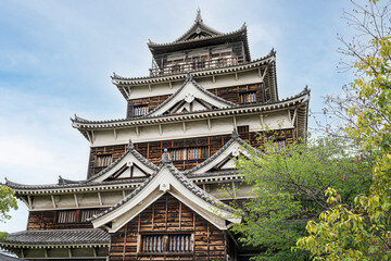 Fototapeta premium Himeji Castle in Japan. Immense castle seen with a monumental perspective.