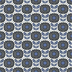 Fototapeta premium Hand drawn seamless pattern with decorative doodle flowers, repeat pattern with flowers and leaves
