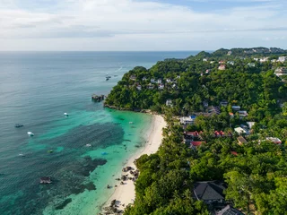 Deken met patroon Boracay Wit Strand Aerial view of Boracay Island, White Beach, Western Visayas, Philippines.