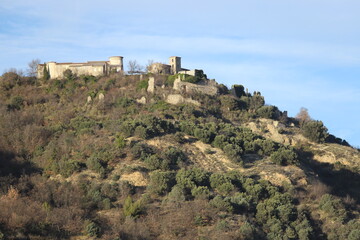 Fototapeta na wymiar Vieux Bras d'Asse, Haute Provence