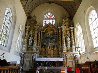 Fototapeta na wymiar intérieur de l'Eglise Notre-Dame de Croas-Batz