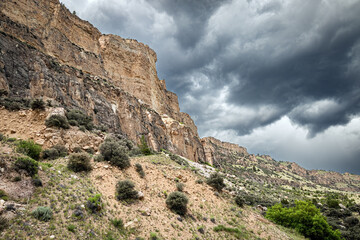 Fototapeta na wymiar Storm clouds over the Bighorn Mountains in central Wyoming 