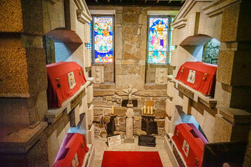 church enclosure in the city of Braga in reference to the suffrage by the archbishops