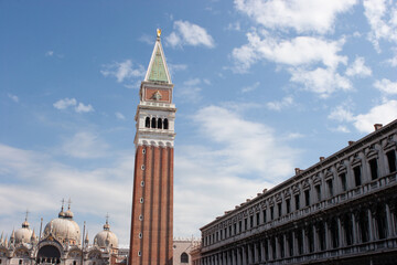 campanile de san marco seen from the arcades of St. Marcs square, Venice, - obrazy, fototapety, plakaty