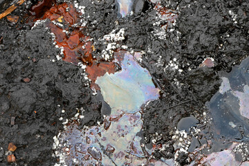 Spills of crude oil on the soil surface - ecological disaster.