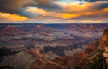 Fototapeta na wymiar Dramatic Clouds on Grand Canyon, Grand Canyon National Park, Arizona