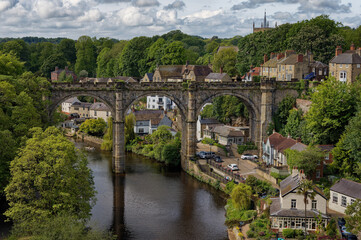 Fototapeta na wymiar Knaresborough Rail Viaduct over the river Nidd in North Yorkshire UK