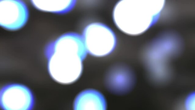 Halos lumineux avec flou d'optique &eacute;lev&eacute; et effet color&eacute; bleu, 480fps ralenti X8/59,94fps