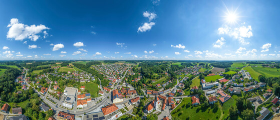 Ausblick auf Reischach in der Region Inn-Salzach in Oberbayern, 360 Grad Rundblick - obrazy, fototapety, plakaty