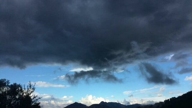 windy clouds on blue sky timelapse