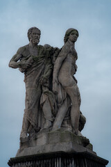 Obraz premium male and female sculpture