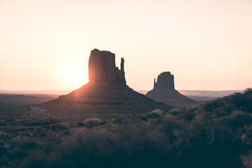 monument valley sunrise