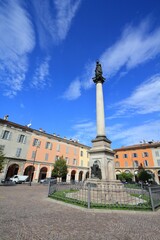 Fototapeta na wymiar Town square in Piacenza, Italy
