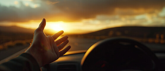 Hand holding hand at sunset - obrazy, fototapety, plakaty