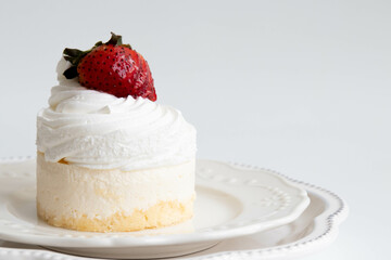 Mini Cheese cake topped with fresh strawberry