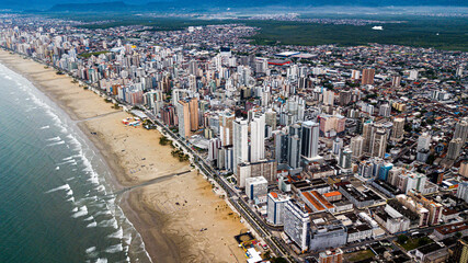 Praia Grande - Guilhermina - praia e predios