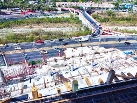 Losa en proceso, by Cavernicola Urbano