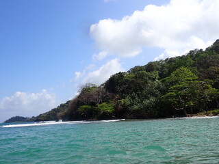 Fototapeta na wymiar tropical island 
