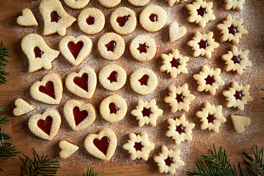 Homemade Linzer Christmas cookies dusted with sugar