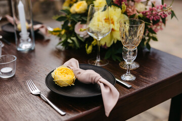 Elegant wedding table setting with a natural color palette.