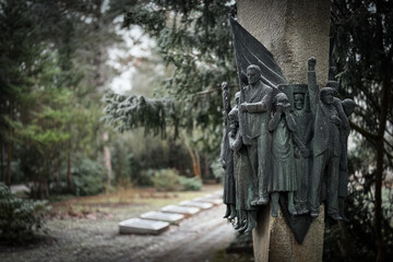 statue in the cemetery