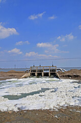 The gate of the water