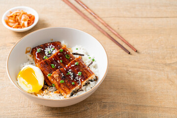 eel rice bowl or unagi rice bowl