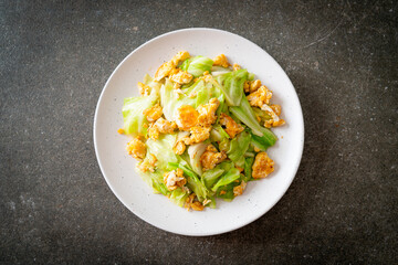 homemade stir-fried cabbage with egg