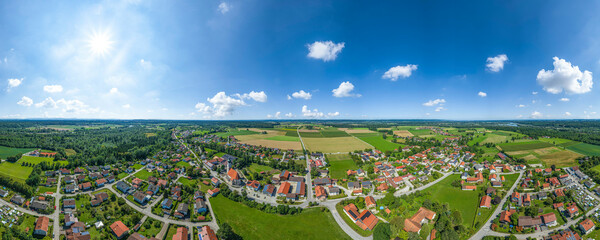 Ausblick auf Haiming zwischen Inn und Salzach in Oberbayern, 360 Grad Rundblick