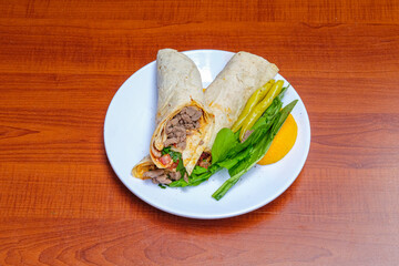 Tantoni sandwich with meat and appetizers