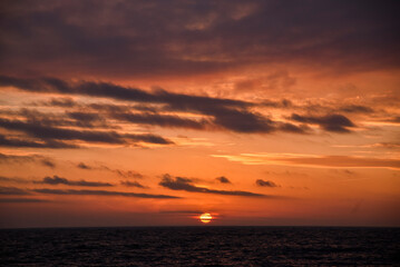 Fototapeta na wymiar Sunset over the ocean in France, Brittany.