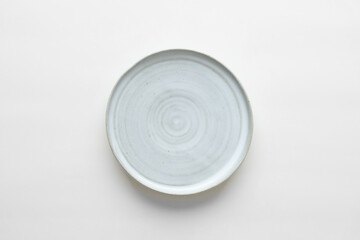 日本の陶器のお皿 俯瞰