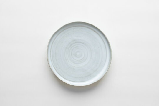 日本の陶器のお皿 俯瞰