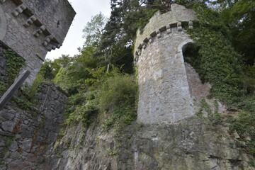 Fototapeta na wymiar Gwrych Castle: Welsh Medieval Fortress and Picturesque Ruins
