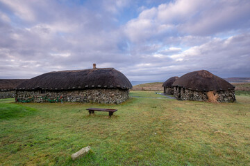 Fototapeta na wymiar poblado tipico celta,museo de la vida insular, Kilmuir, ( Cille Mhoire ),costa oeste de la península de Trotternish, isla de Skye, Highlands, Escocia, Reino Unido