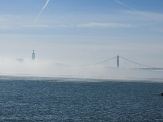 Praias do Passeio Marítimo de Algés e Rio Tejo - Lisboa - Portugal