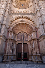 Details of the amazing gothic cathedral of Santa Maria de Majorica in Palma.