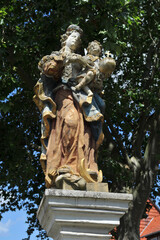 Barocke Madonna im Lindenzaun Statue in Duderstadt