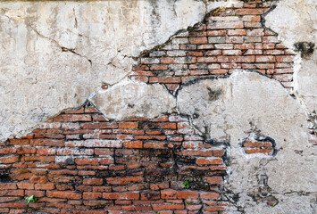 natural urban old brick  wall texture with crack background