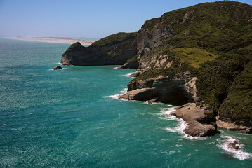 Fototapeta premium Cape Farewell at Abel Tasman, New Zealand