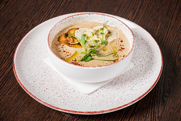 mushroom cream soup with cream