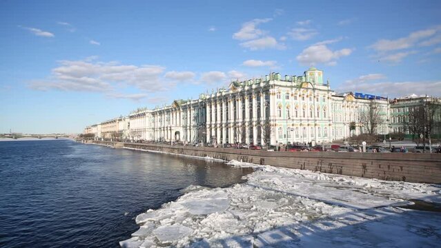 Neva river, State Hermitage Museum and Winter Palace.