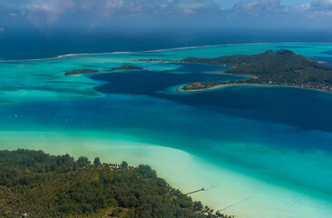 Fototapeta na wymiar Bora Bora aerial view, French Polyneisa