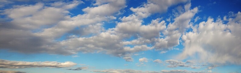 Obraz premium 流れる雲